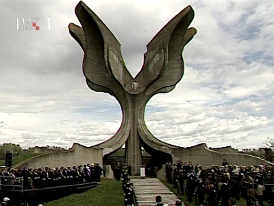 jasenovac-flower-memorial